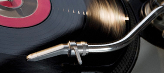 tocadiscos_540x240.jpg