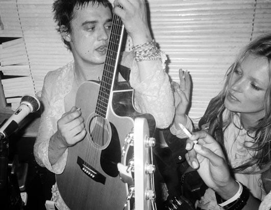 Peter_Doherty_y_Kate_Moss