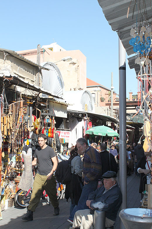 Mercado de las Pulgas en el barrio de árabe de Jaffa